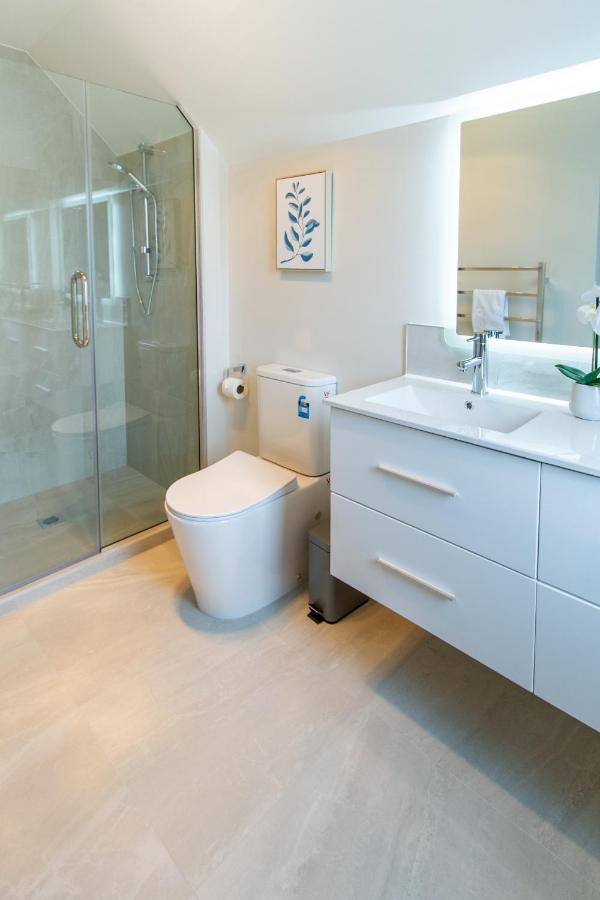 3 Bed 2.5 Bath Riccarton W/Games Room Christchurch Ngoại thất bức ảnh